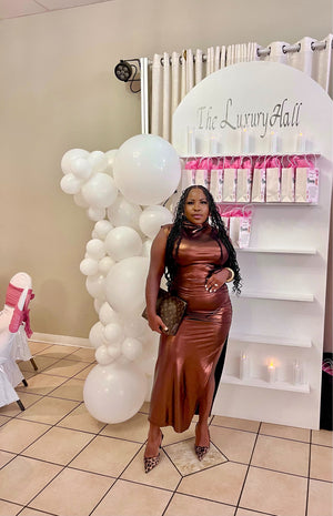Matrix dress in brown plus size