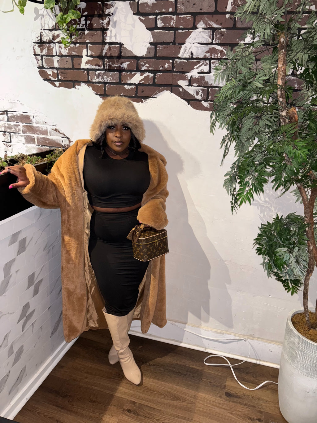 Gigi 2 piece set in black