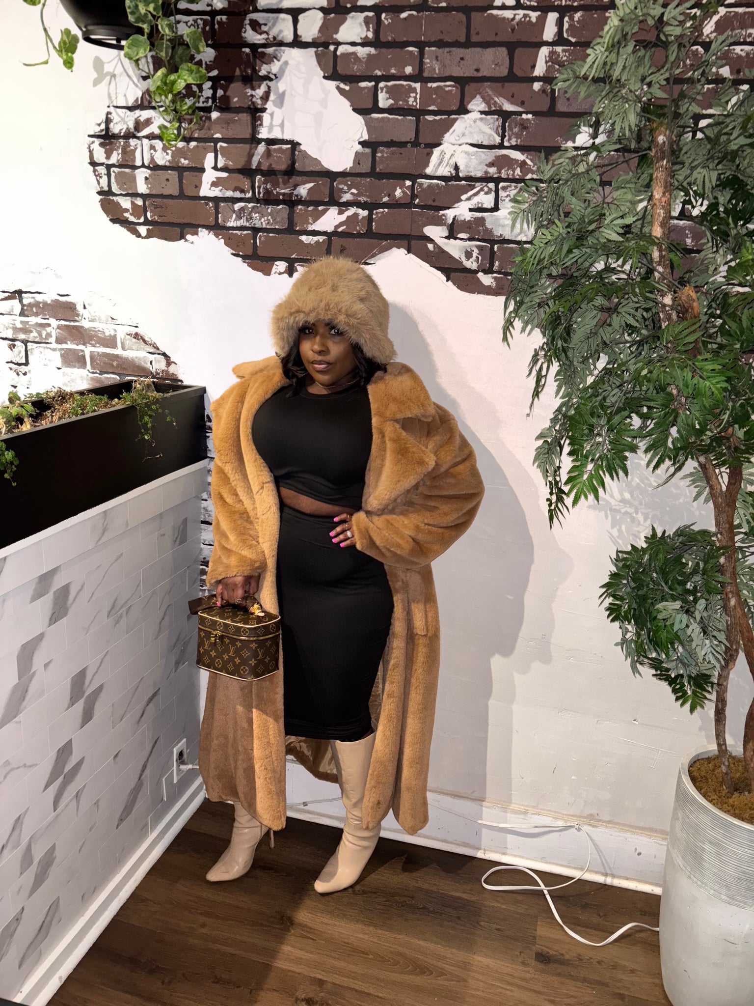 Gigi 2 piece set in black